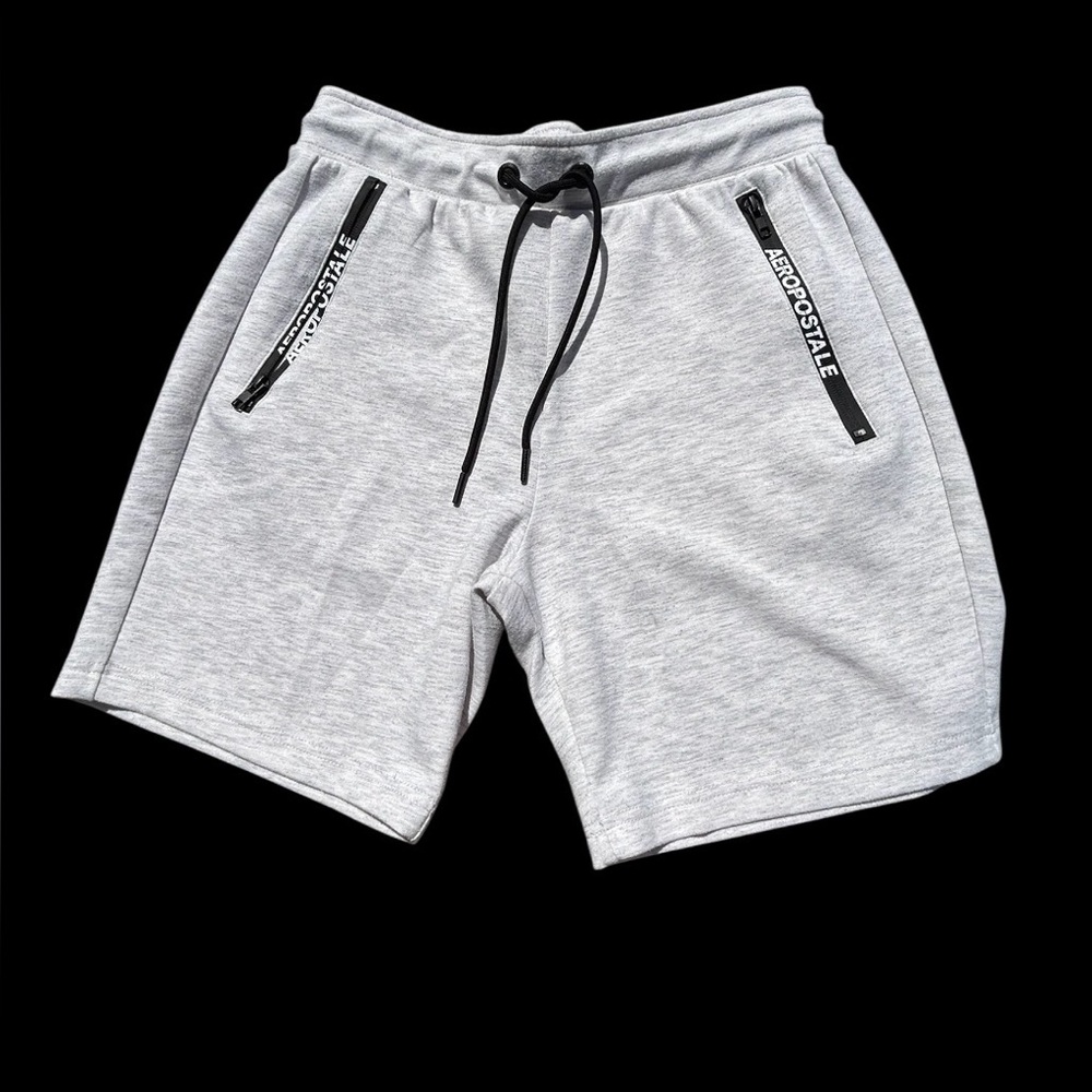 Men’s AEROPOSTALE Light Gray Athletic Drawstring Shorts